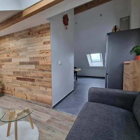 La Maison Blanche 74 *